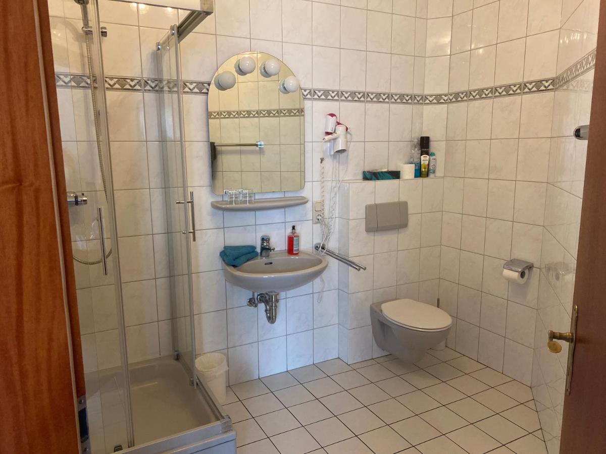 Hotel Oberledinger Hof レーア エクステリア 写真